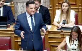 Επίθεση Α.Γεωργιάδη στο ΠΑΣΟΚ και τον Ν.Ανδρουλάκη μετά τις καταγγελίες του… Μ.Σαλμά για την Novartis