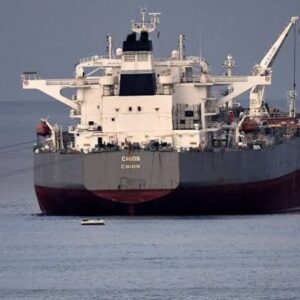 Θρίλερ στα Στενά του Ορμούζ: Δεξαμενόπλοιο χτύπησε σε ναυτική νάρκη