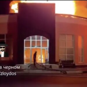 Οι Ρώσοι έκαψαν εβραϊκή συναγωγή στην Πολτάβα και τον τάφο του ραβίνου Σνέουρ Ζάλμαν – Δείτε βίντεο