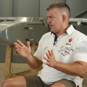 Ο ιδρυτής της ουκρανικής Fire Point απειλεί την Ρωσία: «Βαλλιστικοί πύραυλοι θα στοχεύσουν την Μόσχα το φθινόπωρο»