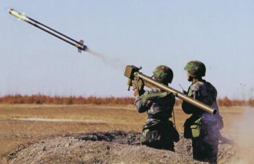 Το Ιράν αγοράζει εκατοντάδες κινεζικά MANPADS για να ενισχύσει την αεράμυνά του