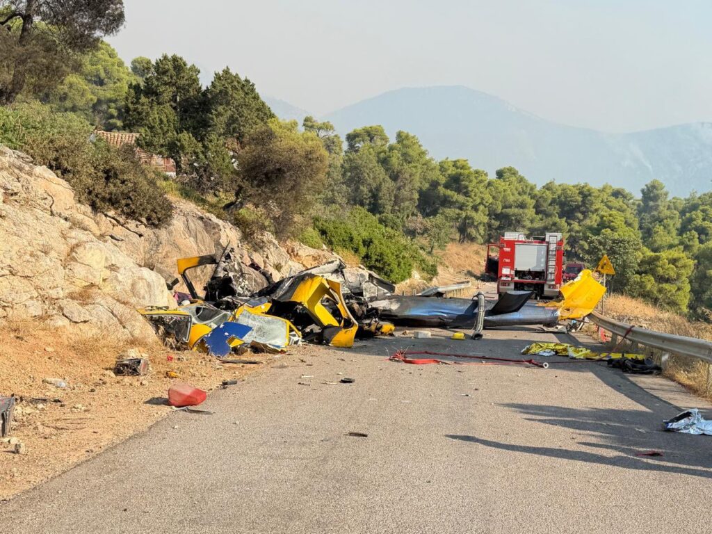 Γ.Ντούλας: «Είδαμε εικόνες απόλυτης καταστροφής» – Οι πρώτες στιγμές μετά τη σύγκρουση των ελικοπτέρων στην Ψάθα
