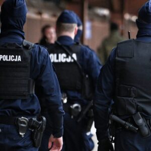 Πολωνία: Συνελήφθη Ουκρανός υπάλληλος της πρεσβείας στα σύνορα – Κατηγορείται για μεταφορά μεγάλων ποσών και χρυσού