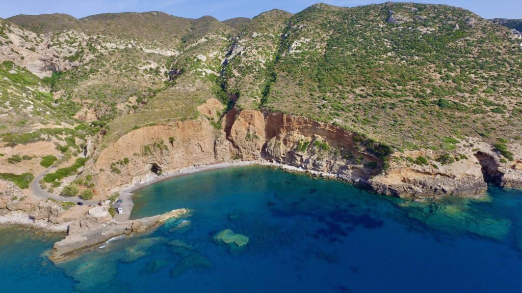 Κλειστή μέχρι νεωτέρας η παραλία Λυκοδήμου στα Κύθηρα για λόγους ασφαλείας