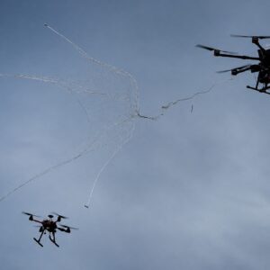 Άγνωστα drones εντοπίστηκαν πάνω από μία από τις πιο απόρρητες στρατιωτικές βάσεις των ΗΠΑ!