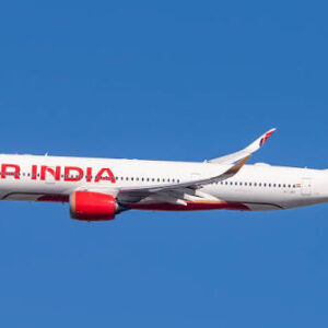 Air India: Θετικός σε χρήση μαριχουάνας βρέθηκε o πιλότος που έκανε «βουτιά» 300 ποδιών σε πτήση