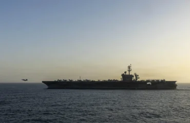 Guardian: Kαταγγελίες για απόπειρες αυτοκτονίας ναυτών στο USS Abraham Lincoln εν μέσω έντονης ψυχολογικής πίεσης!