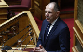 Τηλεφωνική επικοινωνία Γ.Γεραπετρίτη με τον Ιρανό ΥΠΕΞ για τα Στενά του Ορμούζ