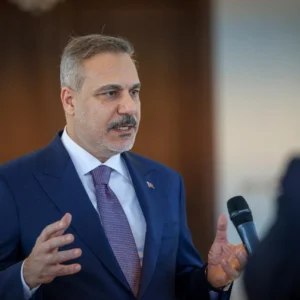 Βίντεο: Το σχόλιο του Χακάν Φιντάν από την Αίγυπτο για την σύμπραξη Ελλάδας, Κύπρου και Ισραήλ