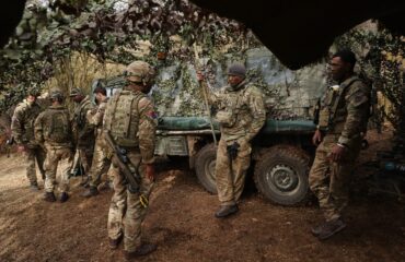 Οι Ρώσοι εξόντωσαν ομάδα Βρετανών μισθοφόρων του ουκρανικού Στρατού – Δείτε βίντεο