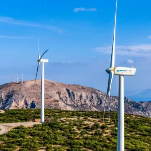 Νέα πρόκληση της Άγκυρας: Αμφισβητεί το ελληνικό χωροταξικό πλαίσιο για τις ΑΠΕ
