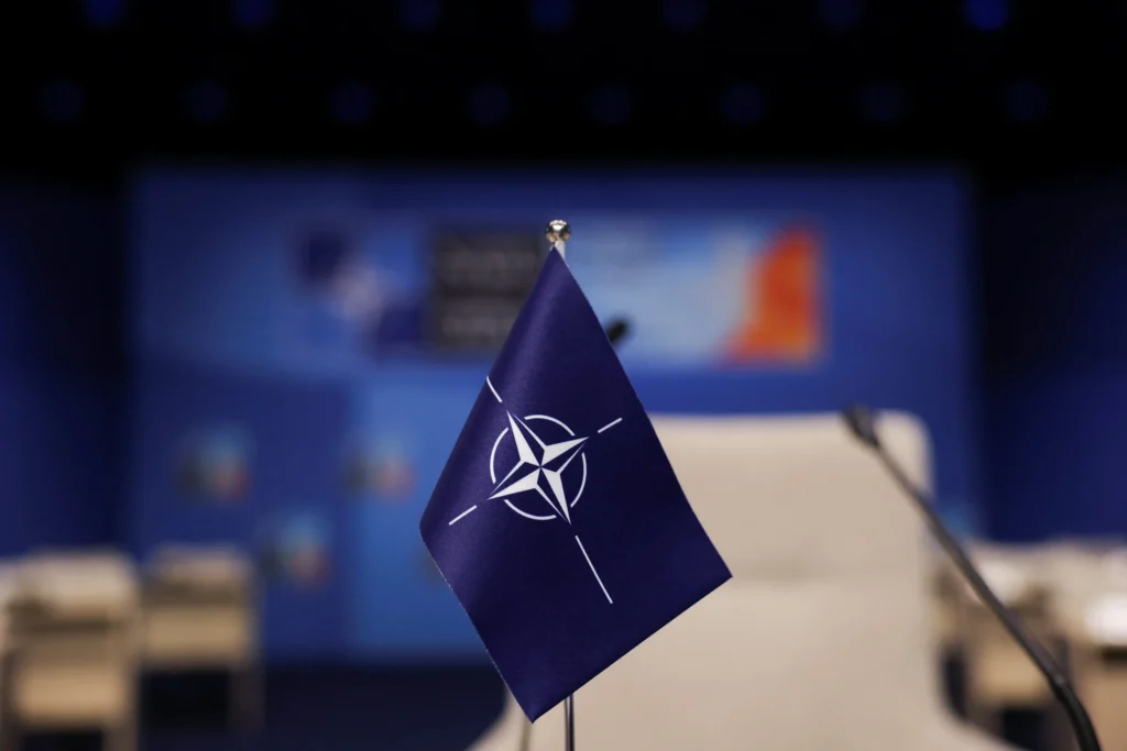 ΝΑΤΟ μετά τις πληροφορίες για πιθανές ιρανικές επιθέσεις στην Ευρώπη: «Είμαστε έτοιμοι για κάθε απειλή»