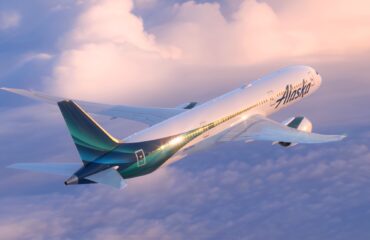 Σιάτλ – Αθήνα σε… 12,5 ώρες: Η Alaska Airlines ξεκινά τη μεγαλύτερη πτήση στην ιστορία της με Boeing 787