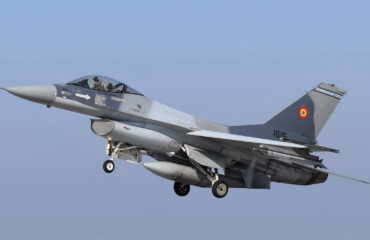 Ρουμανικό F-16 κατέστρεψε θαλάσσιο drone με εκρηκτικά στη Μαύρη Θάλασσα