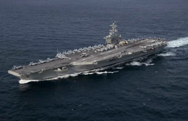 USS Abraham Lincoln΅Το αμερικανικό αεροπλανοφόρο επιστρέφει στις ΗΠΑ μετά από 9 μήνες
