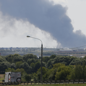 Ουκρανική επιδρομή με drones στο αεροδρόμιο της Ανάπα: Πλήγματα σε μαχητικά Su-30, MiG-29 και Orion UCAV