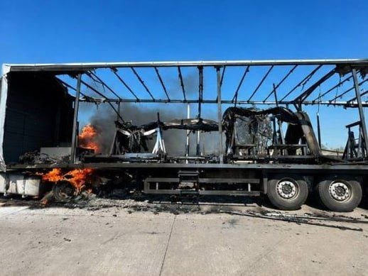 «Iskander» έπληξαν 40 φορτηγά με UAV – Ρωσική ανακοίνωση για πλήγμα κοντά στο Μπορισπόλ (φώτο)
