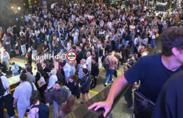 Τι συμβαίνει στο Κίεβο; – Σκηνές «χάους» στο Μετρό, χιλιάδες οχήματα έφυγαν από την πρωτεύουσα (βίντεο)