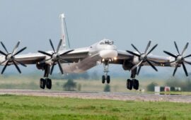 Τα drones του Ζελένσκι έπληξαν ρωσικό βομβαρδιστικό Tu-95 στη βάση Ένγκελς