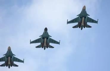 Πρωτοφανής προέλαση στο Σούμι: Τα ρωσικά Su-34 εξολοθρεύουν ό,τι βρουν μπροστά τους – Δείτε βίντεο