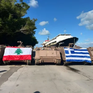 Ακόμα 13 ΤΟΜΠ και 10 φορτηγά των δεκαετιών του ’60 και του ’70 παραχωρήθηκαν στο Λίβανο από τον ΕΣ