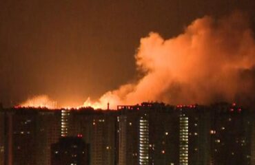 Για 5η συνεχόμενη ημέρα οι Ρώσοι πλήττουν αποθήκες οπλισμού και πυρομαχικών στο Κίεβο