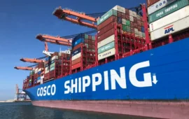 Μέτωπο με την COSCO ανοίγουν οι ΗΠΑ: «Μας κατασκοπεύετε με εξοπλισμό εγκαταστημένο στα πλοία σας»