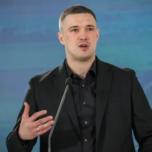 Μ.Φεντόροφ: Η πρόταση του πρώην ΥΠΑΜ της Ουκρανίας στις ΗΠΑ για «στρατό drones» με αντάλλαγμα πυραύλους Patriot
