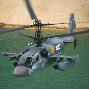 Bίντεο: Ρωσικό επιθετικό ελικόπτερο Ka-52 Alligator καταρρίπτει ουκρανικό drone