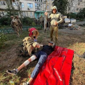 Το σκοτεινό παρασκήνιο πίσω από το πιστολίδι SBU-GUR στο Κίεβο: Η βεντέτα Μπουντάνοφ – Πόκλαντ