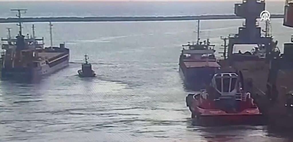 Νέα στοιχεία για την σύγκρουση των πλοίων στη θάλασσα του Μαρμαρά: Η συνομιλία των καπετάνιων πριν το δυστύχημα
