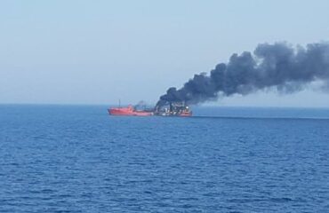 Ρωσικά drones χτύπησαν δύο φορτηγά πλοία που μετέφεραν όπλα και πυρομαχικά στην Ουκρανία (βίντεο)