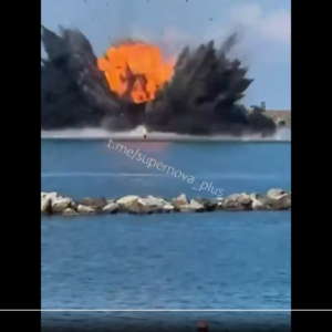 Βίντεο: H στιγμή που οι ρωσικές δυνάμεις καταστρέφουν ουκρανικό θαλάσσιο drone πριν φτάσει στον στόχο του στο Σότσι