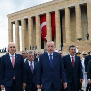 Shay Gal: «Το ΝΑΤΟ πληρώνει την Τουρκία για να μην γίνει κάτι που είναι ήδη»