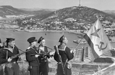 Ρωσία: Αποκαλυπτήρια γιγαντιαίου μνημείου 15 μέτρων για τη νίκη επί της αυτοκρατορικής Ιαπωνίας
