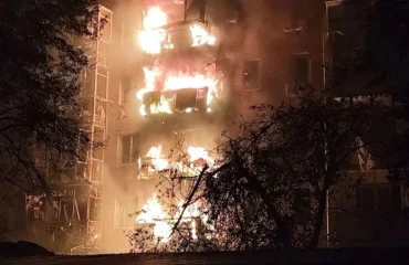 Οι ρωσικές δυνάμεις «σφυροκόπησαν» με βαλλιστικούς πυραύλους την πόλη Καμιάνσκε στο Ντνιπροπετρόφσκ (βίντεο)