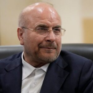 Μ.Γκαλιμπάφ προς ΗΠΑ: «Η Τεχεράνη θα απαντά πλέον ταχύτερα, βαρύτερα και πιο οδυνηρά»