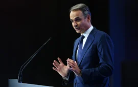 Με συνταγή «δώστα όλα» οι εξαγγελίες του Κ.Μητσοτάκης στην ΔΕΘ αλλά κουβέντα για ακρίβεια που απομυζεί τους μισθούς