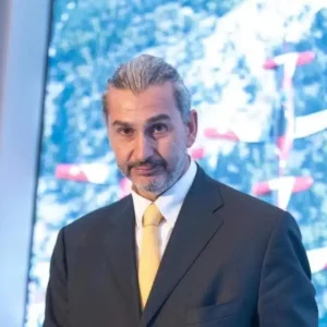 Π.Ποδηματάς: Ο άνθρωπος που έπεισε δύο κυβερνήσεις να του δανείζουν μαχητικά, πιλότους και μηχανισμούς του ΥΠΕΘΑ!