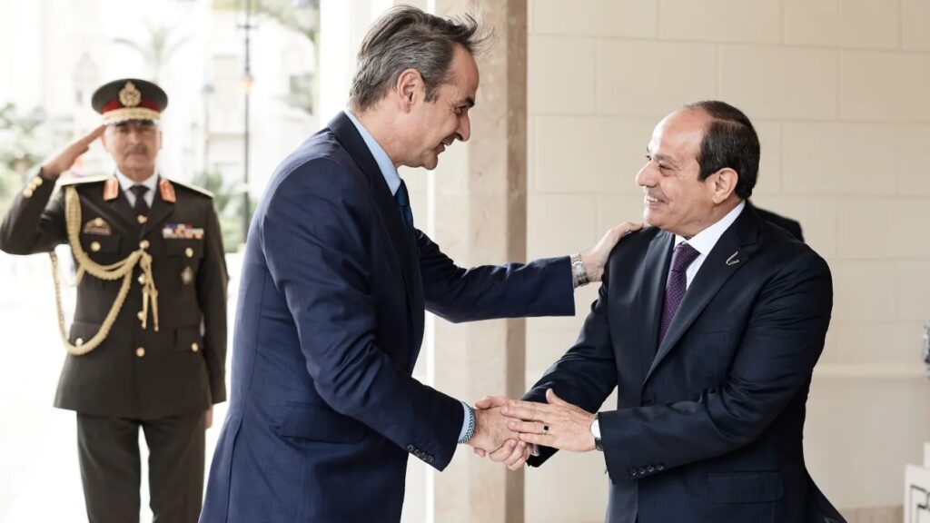Ο Κ.Μητσοτάκης μεταβαίνει στην Αίγυπτο: Τι θα συζητήσει με Αλ Σίσι και Ν.Χριστοδουλίδη που θα πάει επίσης στο Κάιρο