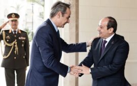 Ο Κ.Μητσοτάκης μεταβαίνει στην Αίγυπτο: Τι θα συζητήσει με Αλ Σίσι και Ν.Χριστοδουλίδη που θα πάει επίσης στο Κάιρο