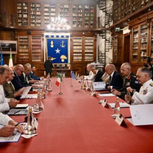 Ρώμη: Υπογράφηκε η προμήθεια των  δύο μεταχειρισμένων φρεγατών  Carlo Bergamini