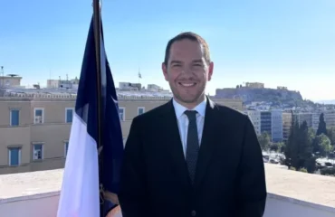 Στην Αθήνα ο νέος πρέσβης της Γαλλίας, Νικόλας Κασσιανίδης – Το μήνυμά του στα ελληνικά