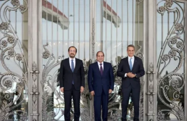Δηλώσεις Μητσοτάκη από την Αίγυπτο: Έδωσε συγχαρητήρια στον Αλ Σίσι για την «διαχείριση» του μεταναστευτικού