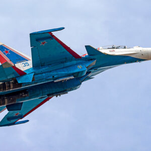 Τίποτα δεν σταματά τα Su-35S: Με υπερ-βόμβες 3.000 κιλών αφάνισαν κτίριο με Ουκρανούς στο Όριχιβ – Δείτε βίντεο