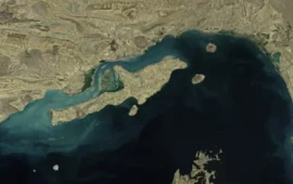 Iράν: Eκρήξεις στο νησί Κεσμ στην περιοχή των Στενών του Ορμούζ