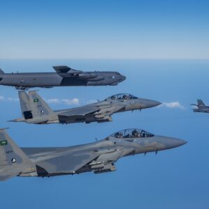 Η Σαουδική Αραβία ετοιμάζει μεγάλη αεροπορική επίθεση κατά των Χούθι με 200 μαχητικά F-15 και Eurofighter Typhoon!