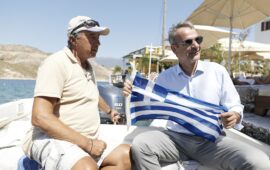 Εβδομαδιαία ανασκόπηση Κ.Μητσοτάκης: «Δώσαμε πολλά στην ΔΕΘ – Πήραμε και “Ασπίδα του Αχιλλέα”»