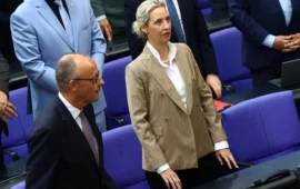Ο Φ.Μερτς επιτίθεται στο AfD λέγοντας ότι η απέλαση παράνομων μεταναστών είναι… εθνοκάθαρση!