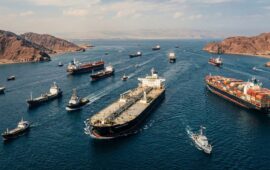 Στενά Ορμούζ: Μόλις 3 εμπορικά πλοία πέρασαν την Τετάρτη – Κατακόρυφη πτώση στις διελεύσεις